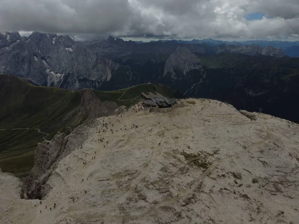 Une Belle Vue Sur Sassolungo Sous Ciel Sombre Canazei Italie — Photo