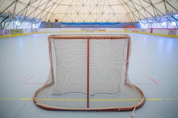 Mise Point Sélective Une Porte Hockey Dans Une Patinoire — Photo