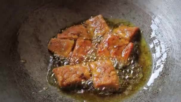 Verse Masur Dal Cake Wordt Gebakken Olie — Stockvideo