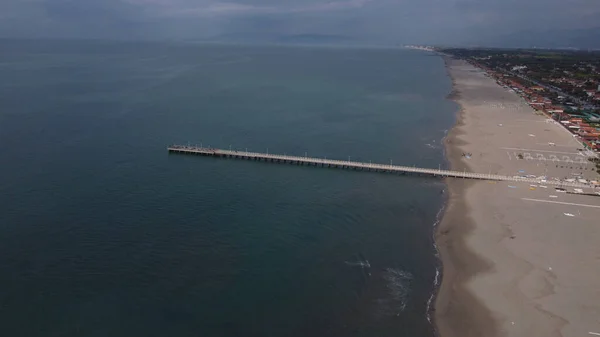 Tiro Aéreo Cais Praia Dia Sombrio — Fotografia de Stock