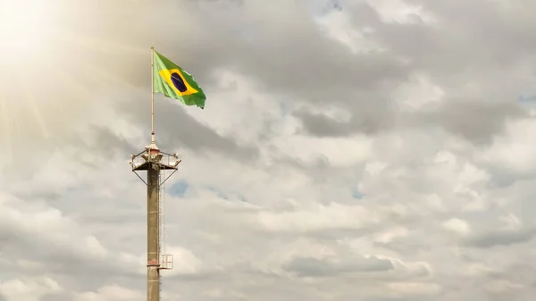 Bandera Nacional Brasil Ondeando Sobre Fondo Nublado — Foto de Stock