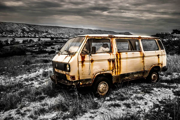 Old Abandoned Vintage Vehicle Meadow — Stock Photo, Image