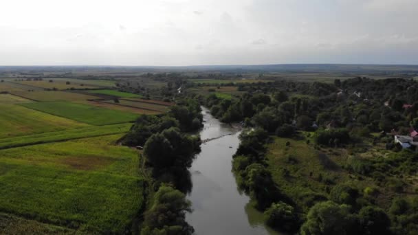 Lovitură Aeriană Satului Ginta Râului Crisul Negru Din Județul Bihor — Videoclip de stoc