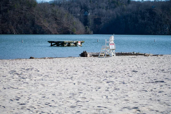 Pusta Piaszczysta Plaża Podczas Pandemii — Zdjęcie stockowe