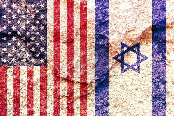 Usa Izrael Zászlókat Tűzött Viharvert Sziklafalra Politikai Szövetség Koncepciójára — Stock Fotó