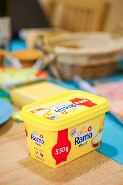 Poznan Pologne Janv 2016 Pack Margarine Rama Classic Debout Sur — Photo
