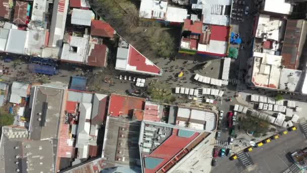 Plan Aérien Personnes Méconnaissables Marchant Dans Rue Caminito Buenos Aires — Video