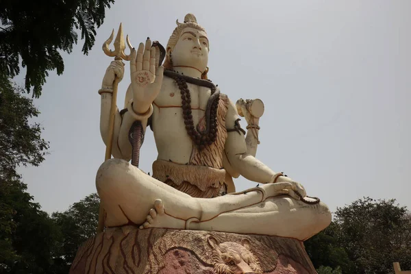 Eine Niedrige Winkelaufnahme Der Buddha Statue Nageshwar Shiva Tempel Goriyali — Stockfoto
