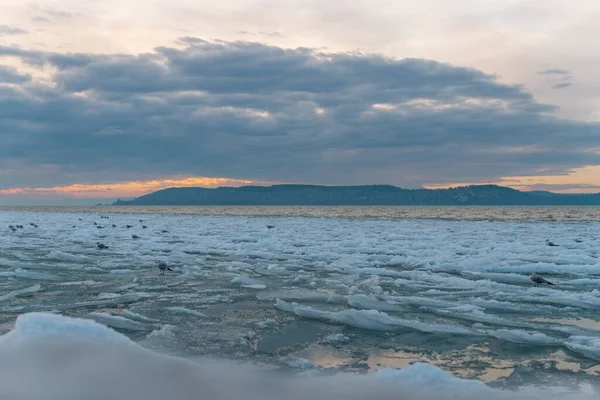Een Prachtige Opname Van Het Balatonmeer Hongarije Tijdens Winter Met — Stockfoto