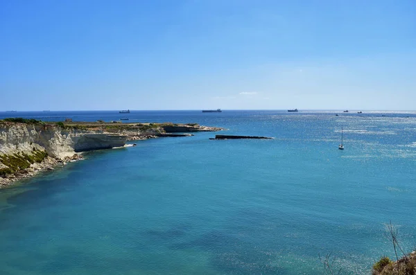 Delimara Marsaxlokk Malta Sep 2015 여름에 청록색 바다와 몰타에 해안선 — 스톡 사진