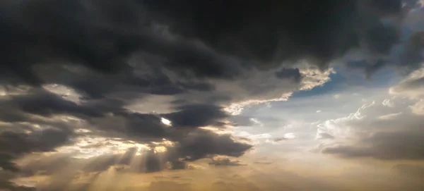 Красивый Снимок Облаков Небе Восходе Солнца — стоковое фото
