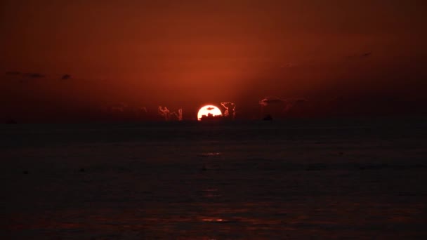 Una Representación Lapso Tiempo Una Hermosa Puesta Sol Mar — Vídeo de stock