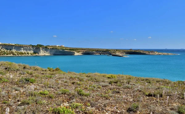 Delimara Marsaxlokk Malta Setembro 2015 Costa Litoral Uma Pequena Baía — Fotografia de Stock