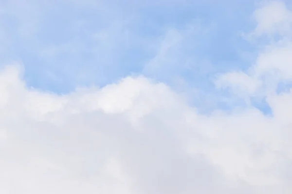 Uma Textura Azul Céu Nublado Durante Dia — Fotografia de Stock
