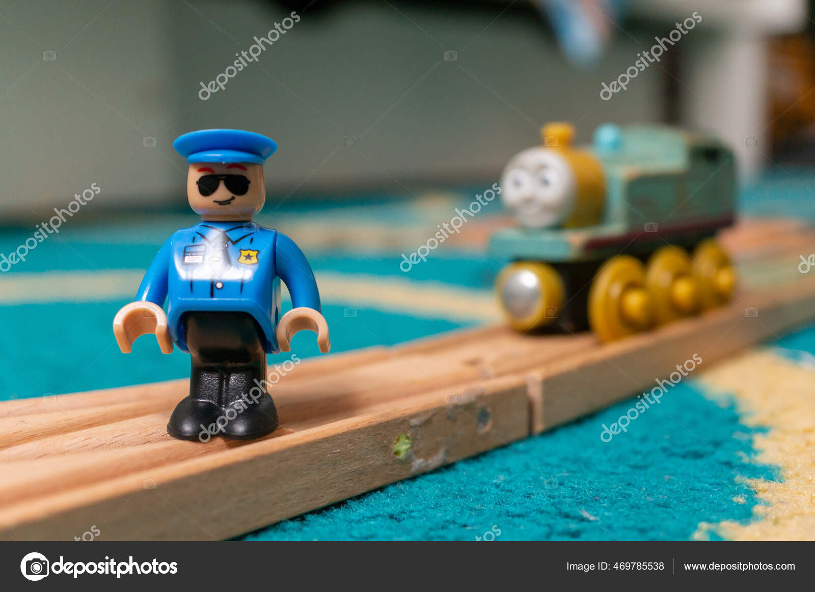 Poznan Poland May 2021 Playtive Police Officer Toy Figurine Wooden – Stock  Editorial Photo © Wirestock #469785538