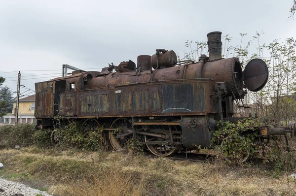 Tiro Perto Uma Velha Locomotiva Vapor Abandonada — Fotografia de Stock