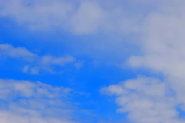 Een Bewolkte Blauwe Lucht Textuur Overdag — Stockfoto