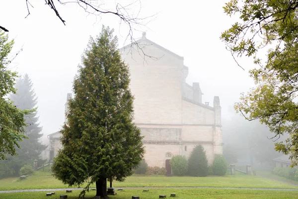 Santuario Urkiola Zamlžený Den — Stock fotografie