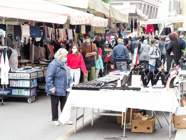 Cremona Lombardy Italien Maj 2021 Cremona Italien Maj 2021 Personer — Stockfoto