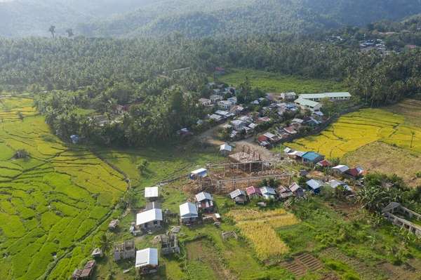 Aerial Drone Shot Kilátás Házak Épületek Egy Mountain Village Egy — Stock Fotó