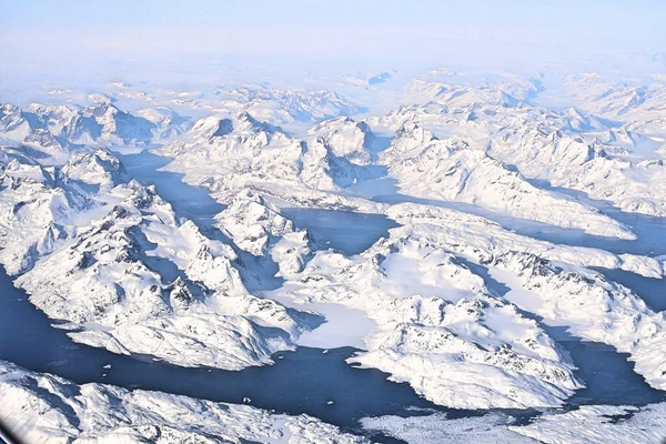 Kuzey Kutbu Takımadaları Nın Kışın Karlı Manzaralarının Havadan Görünüşü — Stok fotoğraf