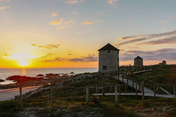 Hermoso Paisaje Del Amanecer Con Cheese Castle Beach Portugal —  Fotos de Stock