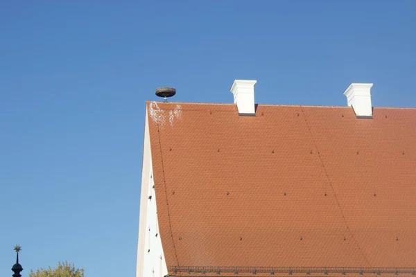 Closeup Shot Red Tiled Roof Stork Nest Blue Sky — Stock Photo, Image