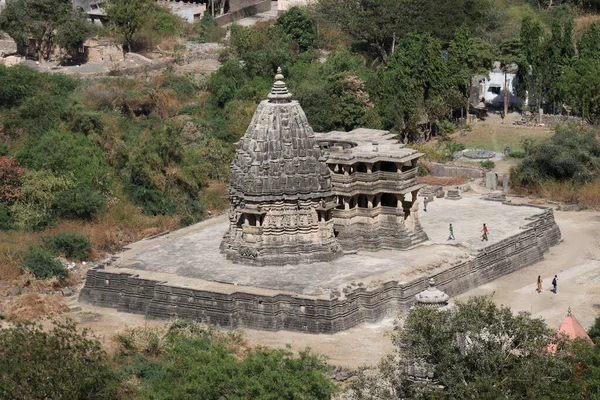 Colpo Aereo Uno Dei Monumenti Khajuraho Contro Cielo Blu Chiaro — Foto Stock