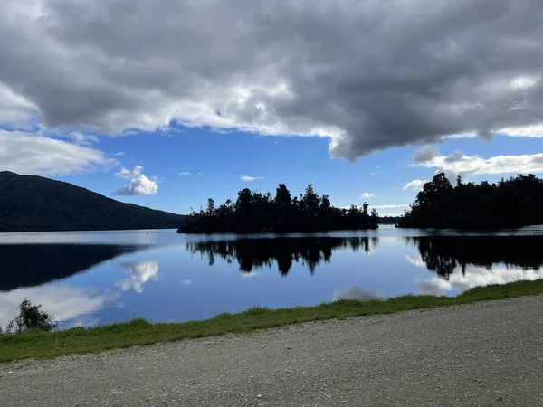 Eine Nahaufnahme Des Sees Kaniere Hokitika Neuseeland — Stockfoto