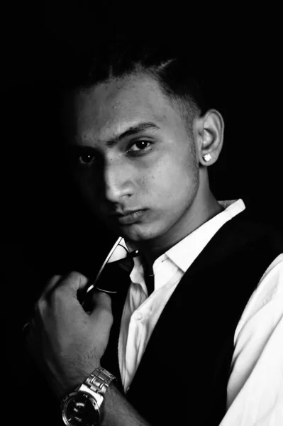 Black White Portrait Attractive Indian Man Formal Wear Looking Camera — стоковое фото