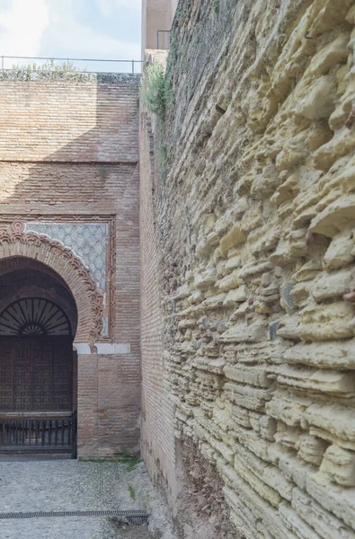 Een Muur Van Het Alhambra Fort Van Granada Andalusië Spanje — Stockfoto