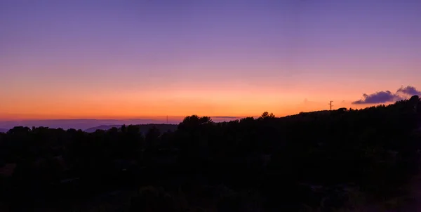Μια Εναέρια Λήψη Ενός Τοπίου Πολύχρωμο Ουρανό Μετά Ηλιοβασίλεμα — Φωτογραφία Αρχείου