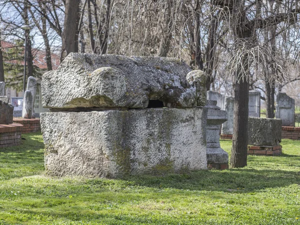 Ein Weicher Fokus Eines Alten Grabsteins Aus Dem Römischen Reich — Stockfoto