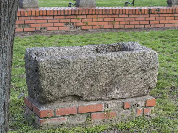 Close Dos Restos Uma Antiga Lápide Originária Império Romano — Fotografia de Stock