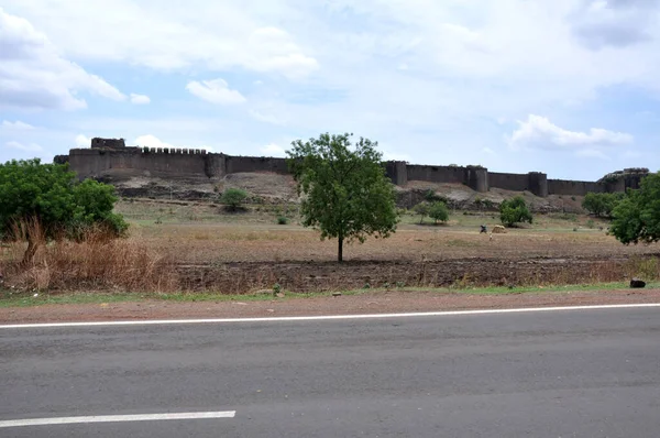 Osmanabad India Junio 2011 Fuerte Que Lugar Interesante Cerrado Una — Foto de Stock