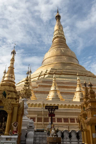 Shwedagon Paya Pagoda Myanmar Heiliger Ort Und Wahrzeichen Yangon Myanmar — Stock Photo, Image