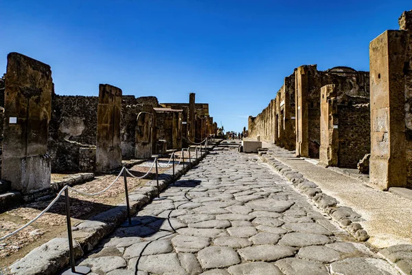 Harap Olmuş Binaları Yolları Olan Bir Arkeolojik Site Pompei Talya — Stok fotoğraf