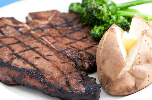 Een Heerlijke Bone Steak Gegrild Tot Perfectie — Stockfoto