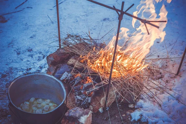 Una Hoguera Ardiente Invierno — Foto de Stock