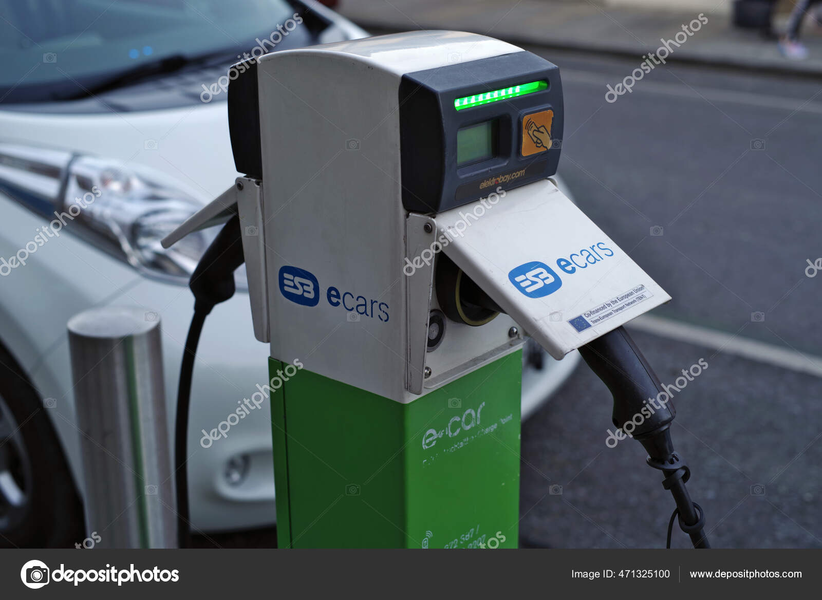 Dublin Ireland Oct 2019 Closeup View Esb Ecars Charging Station