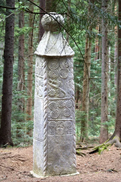 14Th Century Obelisk Built First Bosnian King Tvrtko Surrounded Spruce — Stock Photo, Image