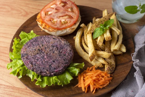 Closeup Plate Burger Ingredients Potato Fries Wooden Table — Stock Photo, Image
