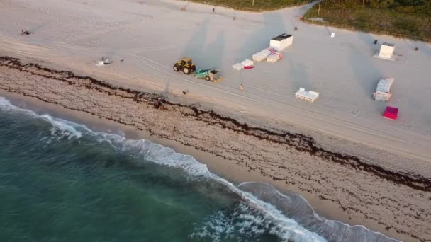 Una Representación Una Carretera Arena Con Coches Playa Miami — Vídeos de Stock