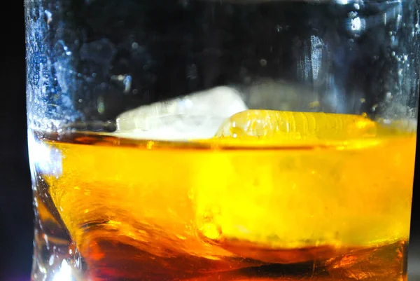 Closeup Shot Whiskey Ice Cubes — Stock Photo, Image