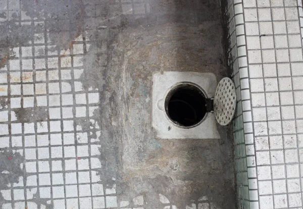 Top View Old Dirty Floor Drain Bathroom — Stockfoto