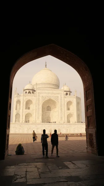 Agra India Listopadu 2015 Taj Mahal Slonovinově Bílé Mramorové Mauzoleum — Stock fotografie