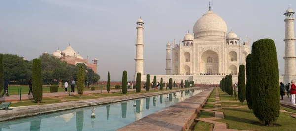 Agra India Nov 2015 Taj Mahal Een Ivoor Wit Marmeren — Stockfoto
