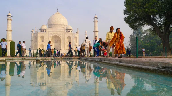 Agra India Novembre 2015 Taj Mahal Mausoleo Marmo Bianco Avorio — Foto Stock