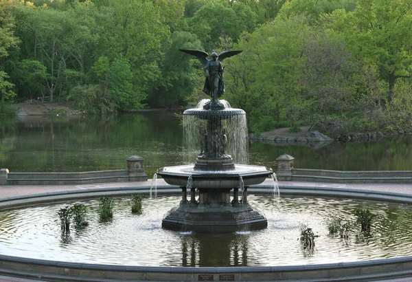 Fountain Angel Waters Statue Located New York City Central Park — Stock Photo, Image