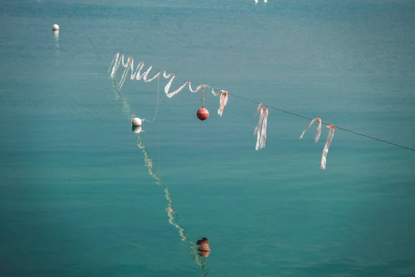 Les Bouées Rouges Blanches Dans Mer Marquent Une Zone Baignade — Photo